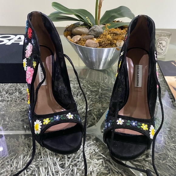 TABITHA SIMMONS Dusty Meadow floral-embroidered - Picture 4 of 14